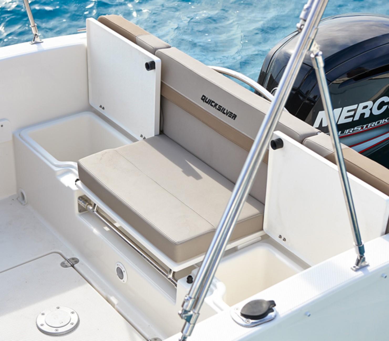 slider 5 Quicksilver Activ 505 Cabin